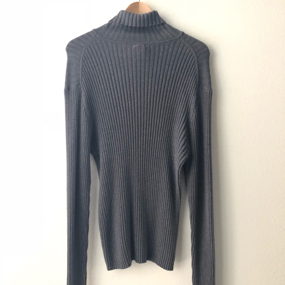 🥳 10 FOR $25🥳 GAP Cable Knit Sweater - Picture 4 of 6